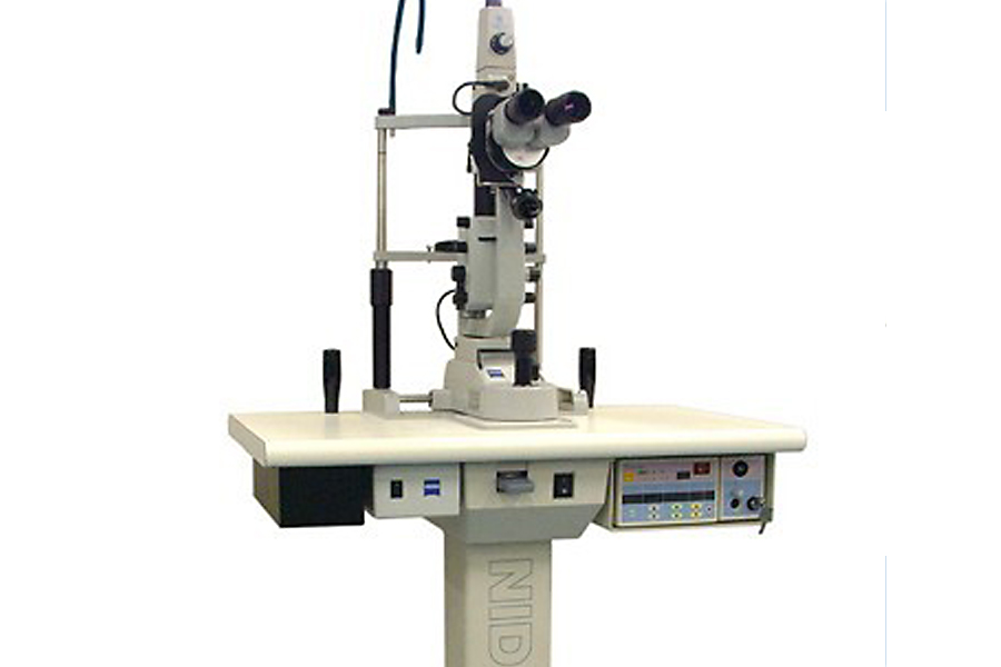 グリーンレーザー光凝固装置の写真